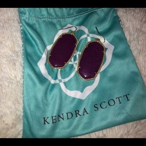 Kendra Scott- Danielle gold drop earrings